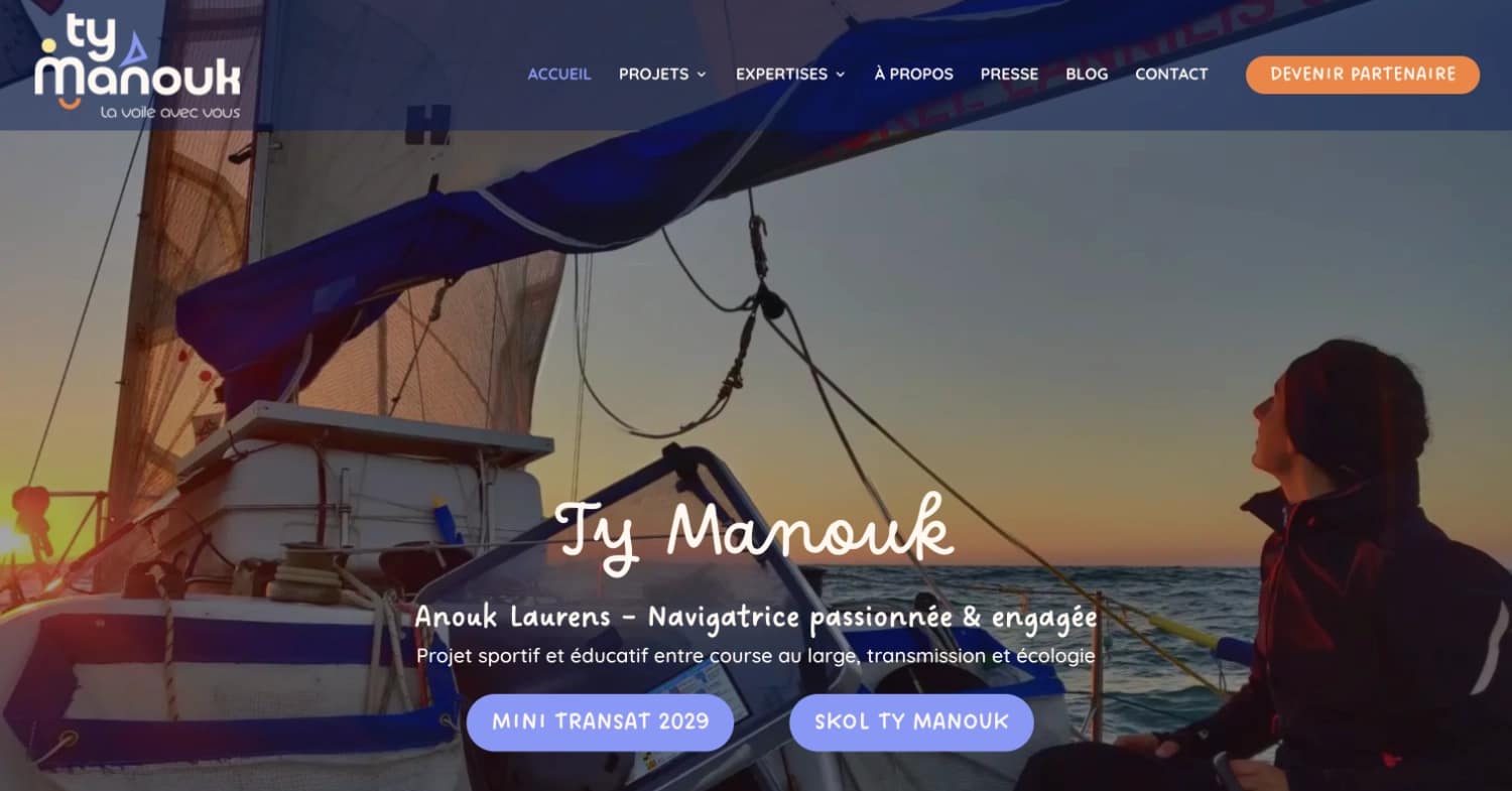 homepage-navigatrice-glaz-studio Isabelle Le Gorju logo GLAZ Studio